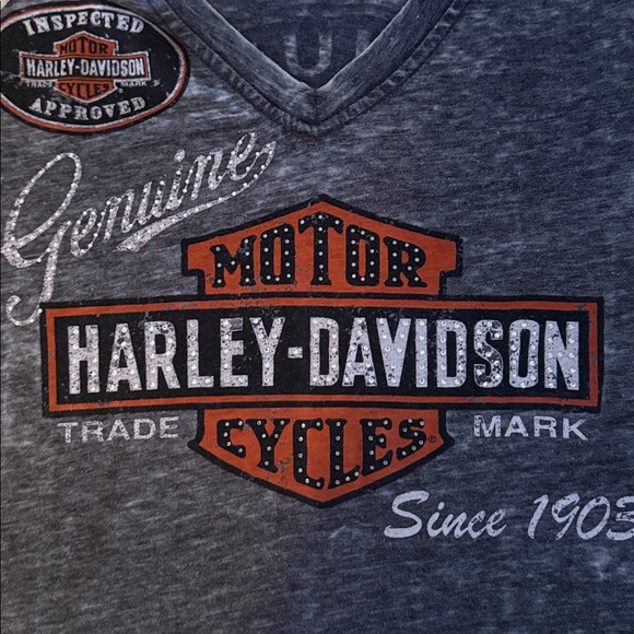 Harley-Davidson burnout tee with rhinestone accents! - Picture 6 of 6